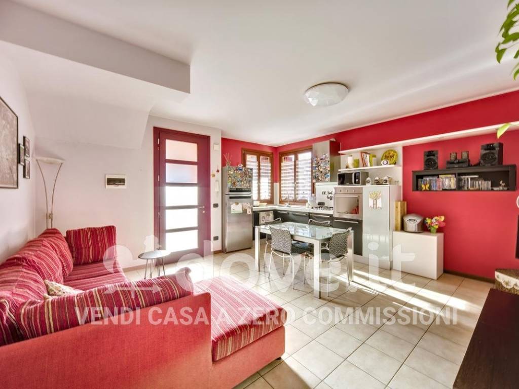 Appartamento a Porto mantovano in Via Calipari - Foto 3