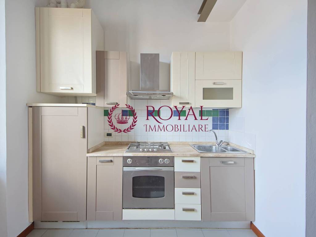 Appartamento a Livorno in Via Antonio Mangini - Foto 3