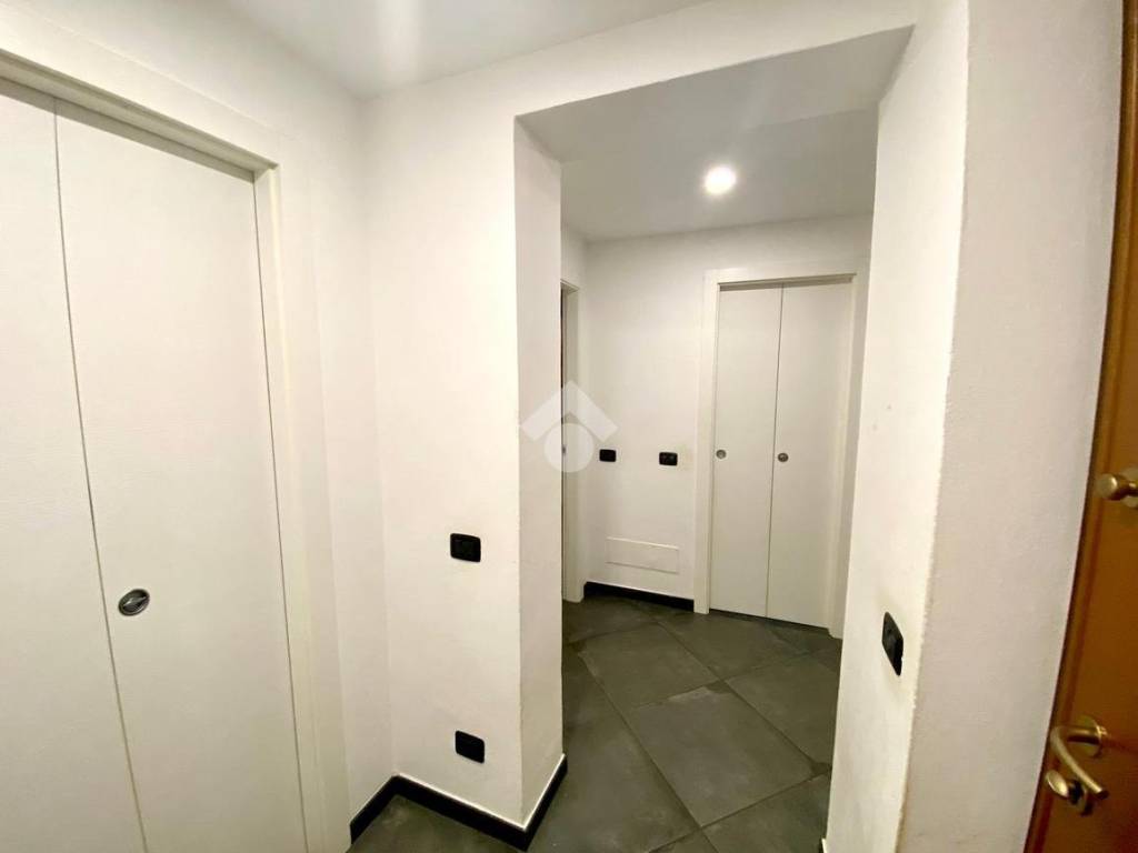 Appartamento a Novara in Viale Alessandro Volta, 72 - Foto 2