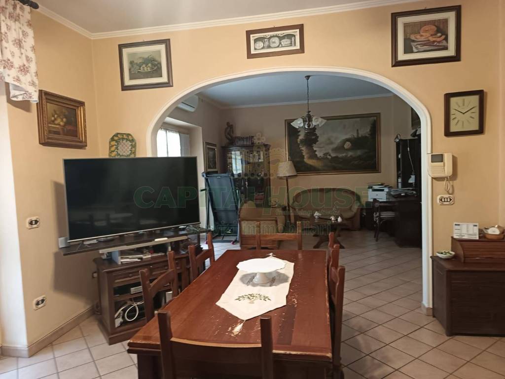 Appartamento a Caserta in Via Giuseppe Martucci - Foto 5