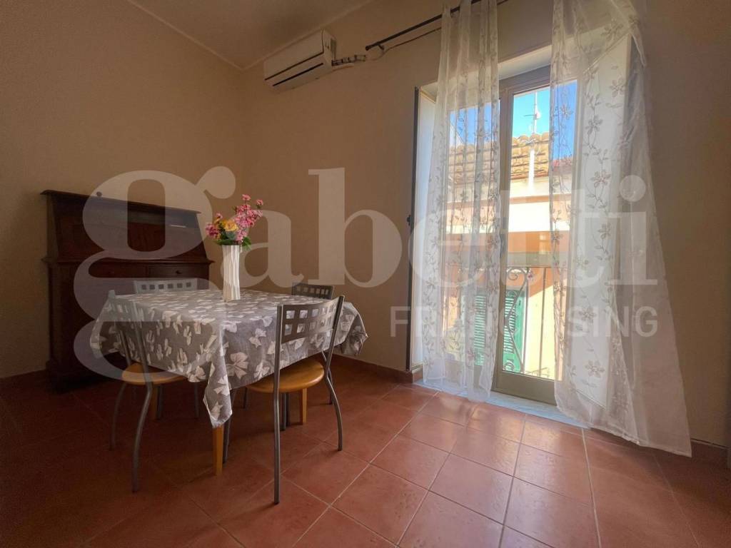Appartamento a Gaeta in Via Indipendenza , 379 - Foto 2