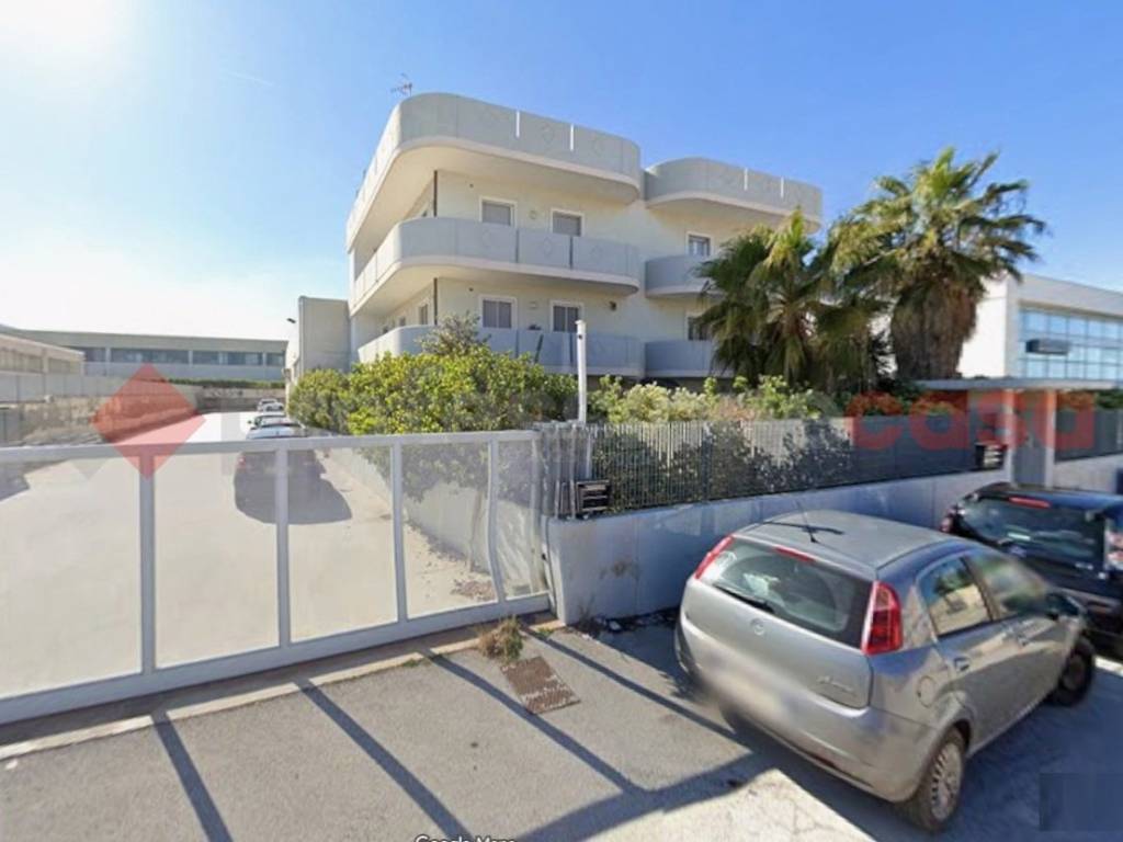 Palazzo / stabile a Monopoli in via carducci - Foto 2