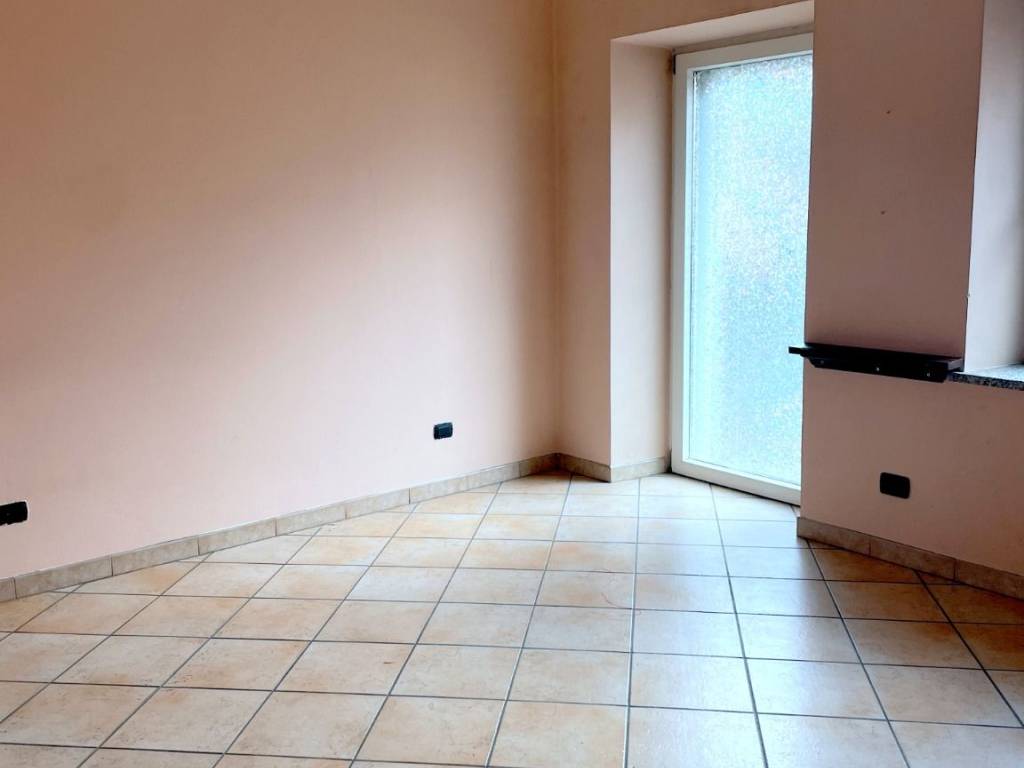 Appartamento a Gattinara in Via Pietro Micca, 36 - Foto 4