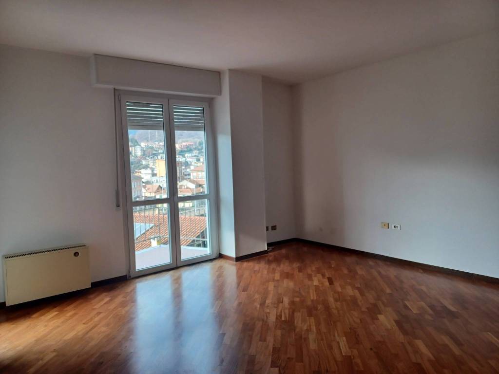 Appartamento a Omegna in Via San Rocco, 6 - Foto 2