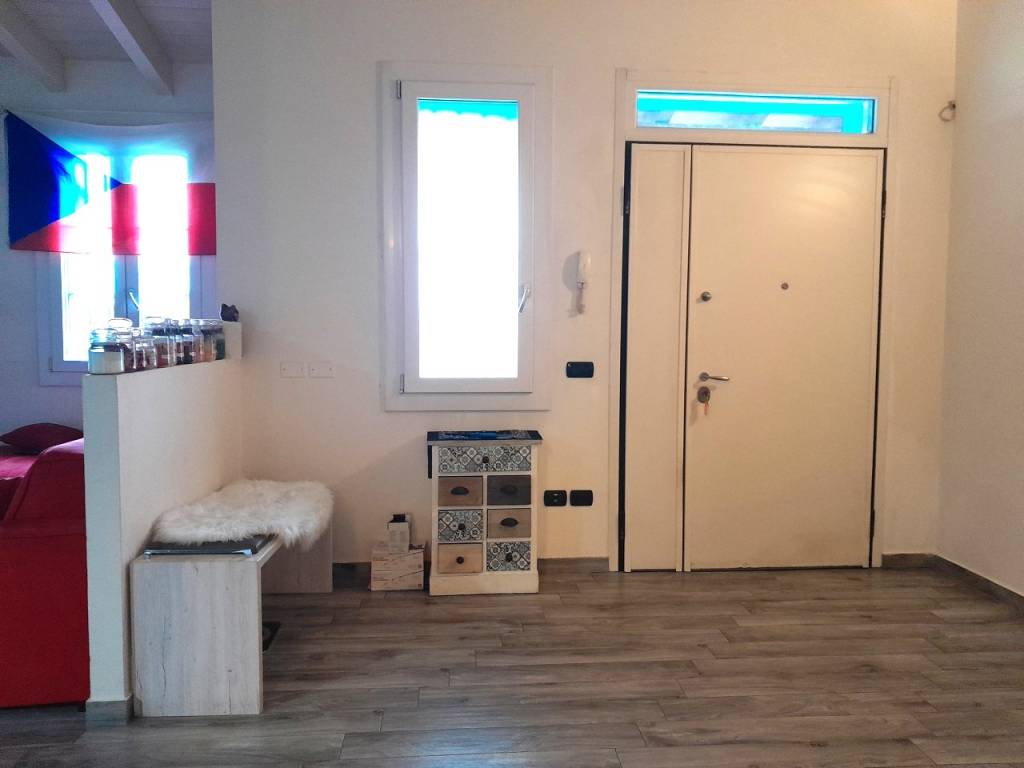 Villa a Castel goffredo in Via Generale Carlo Alberto Dalla Chiesa - Foto 4