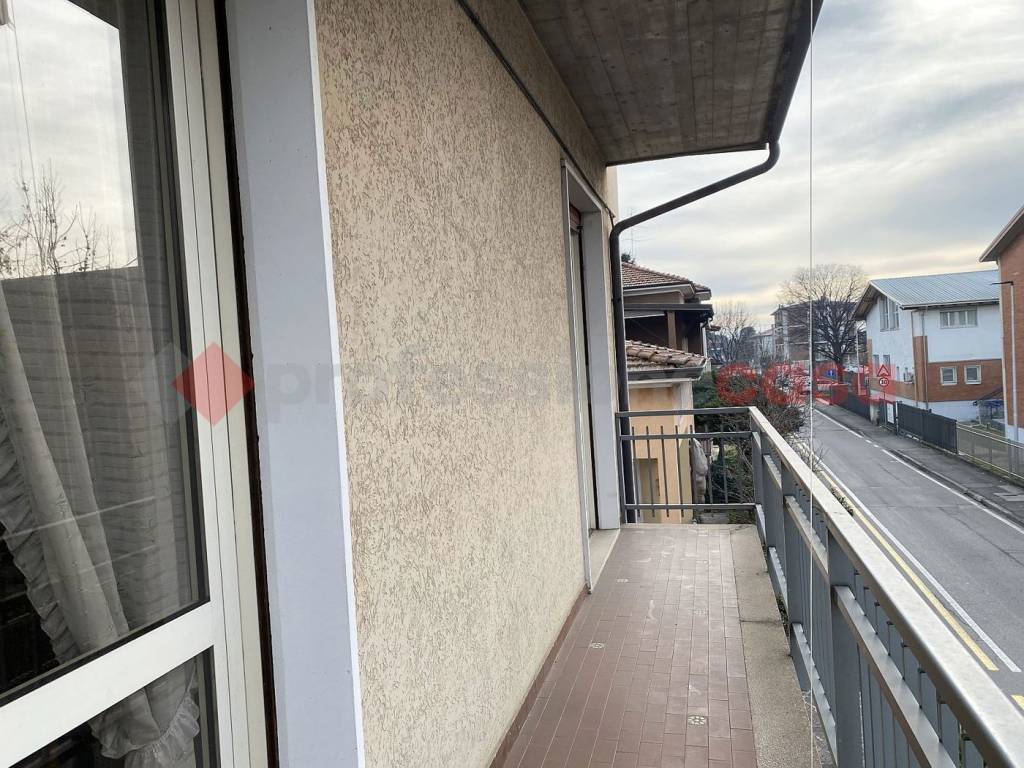 Appartamento a Osio sotto in VIA DONIZETTI - Foto 3