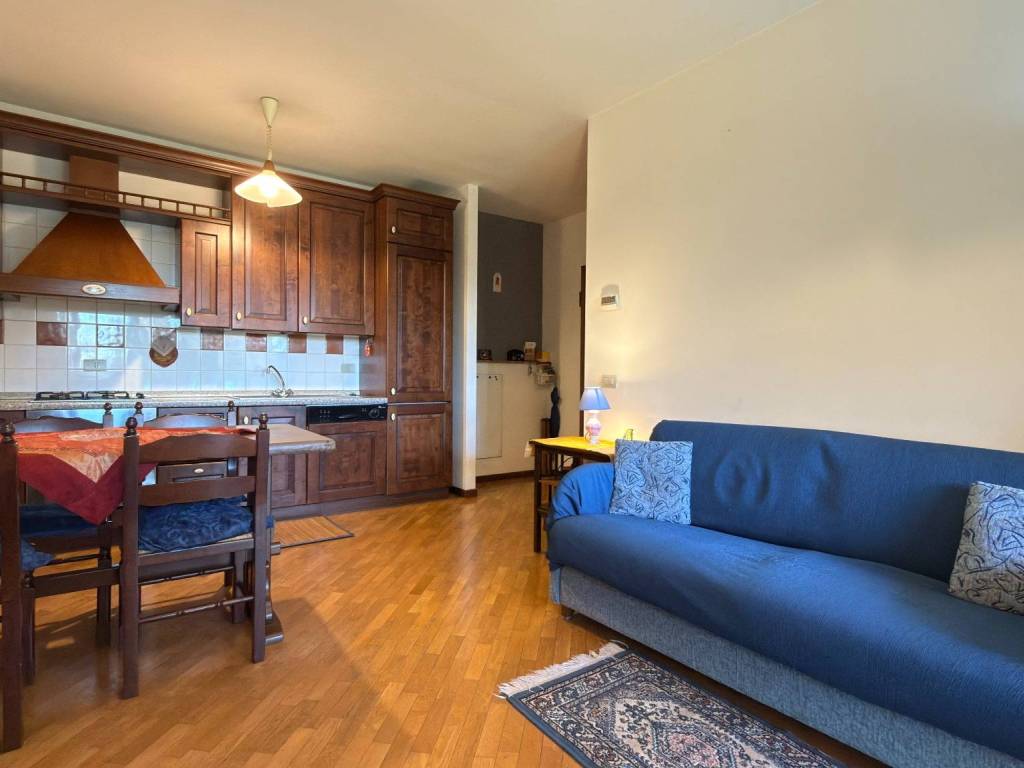 Appartamento a Lecco in Via Lorenzo Balicco - Foto 4