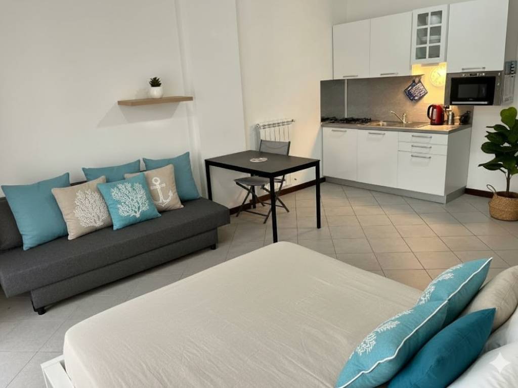 Loft / open space a Imperia in Via Aurelia, 2 - Foto 4