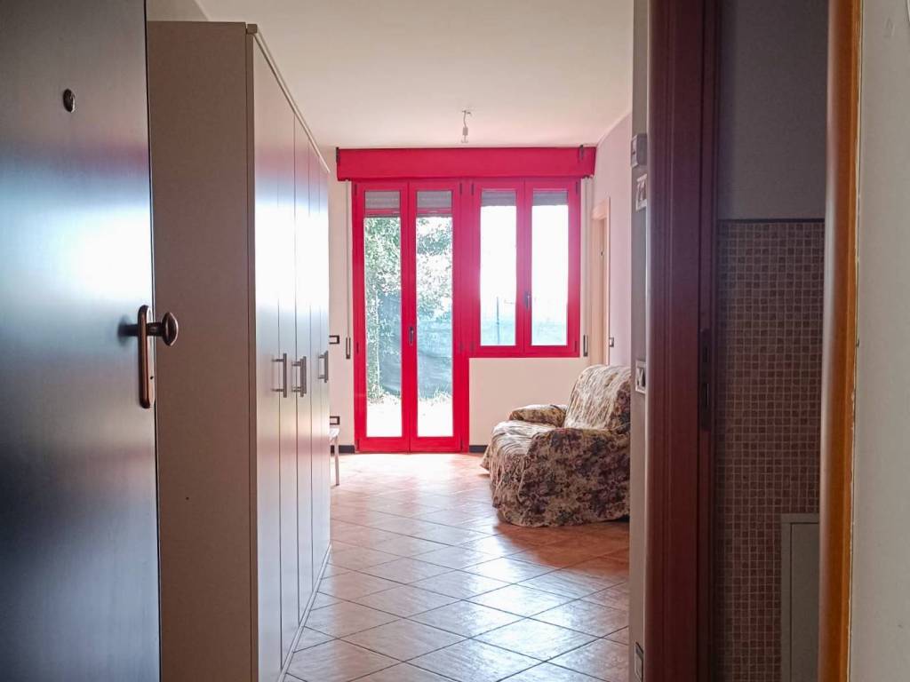 Appartamento a Cento in Via Bondenese, 74 - Foto 3