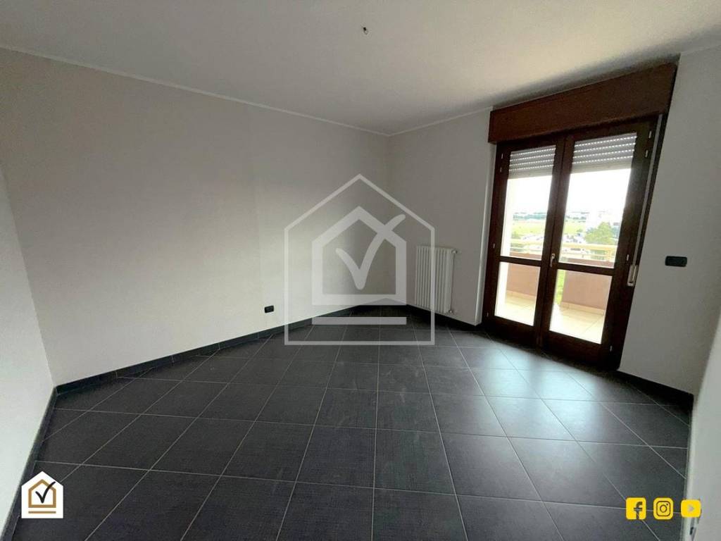 Appartamento a Bari in Via Francesco Eugenio Silvestri - Foto 3