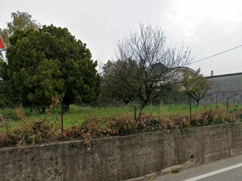 Terreno a Arcisate in Via Camillo Benso di Cavour, 71 - Foto 3