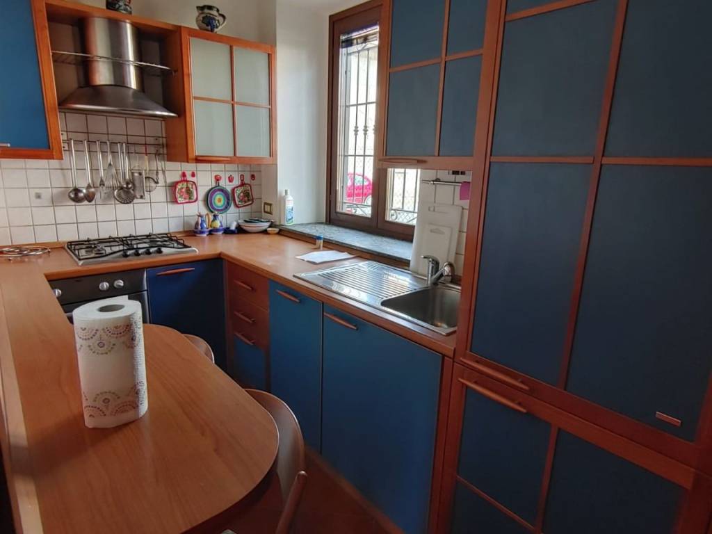 Appartamento a Gallarate in Via Edmondo De Amicis - Foto 5