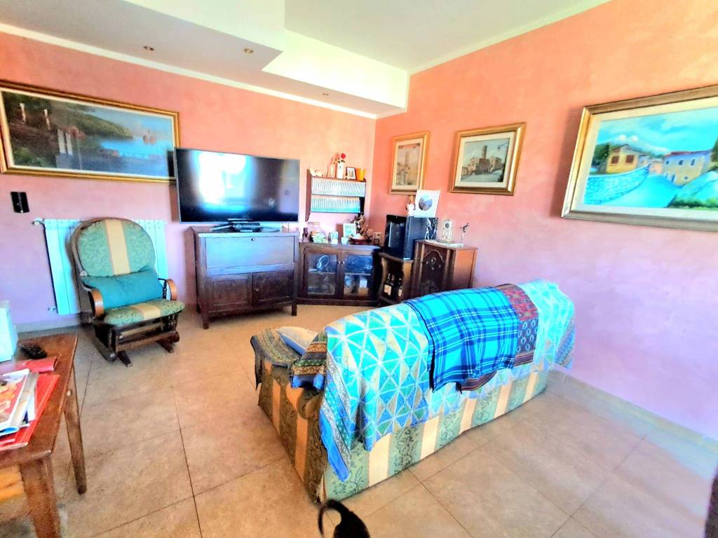 Appartamento a Ronciglione in Via Attilio Orlandi - Foto 5