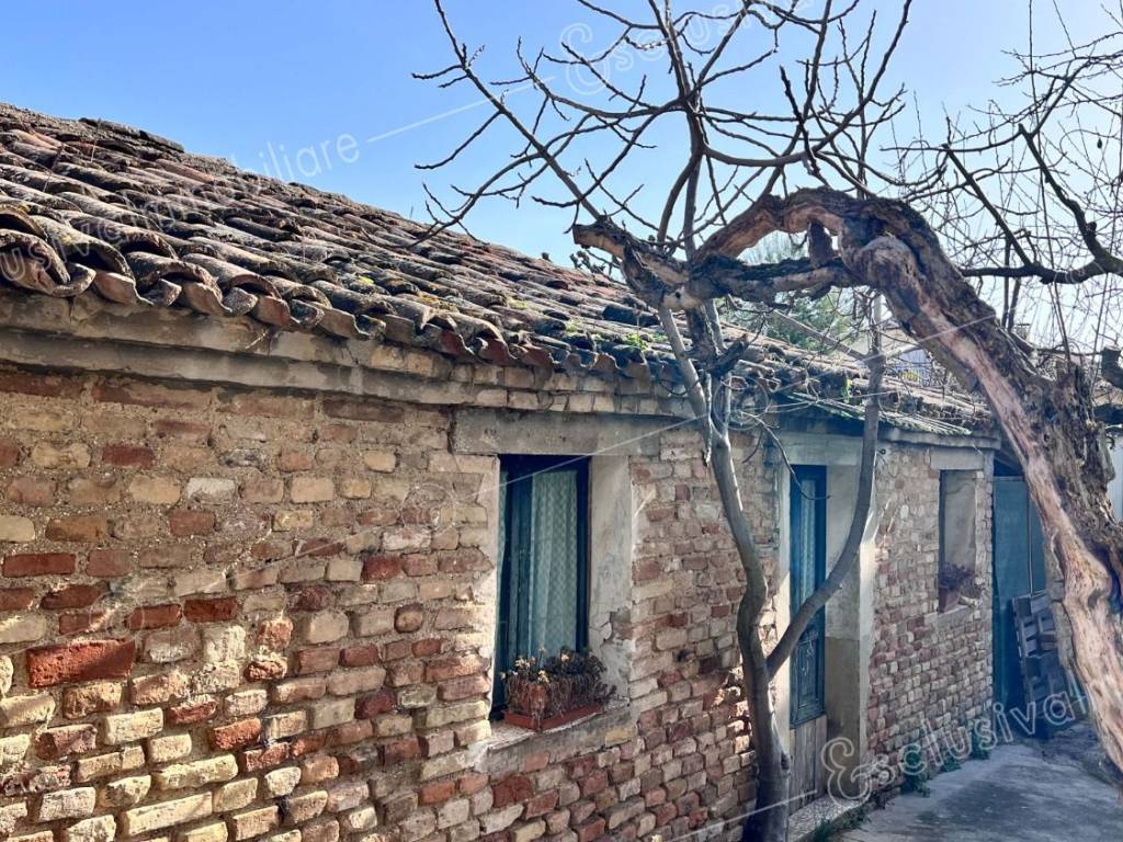 Villa a Castelfidardo in Via G. Rossini, 2C - Foto 2