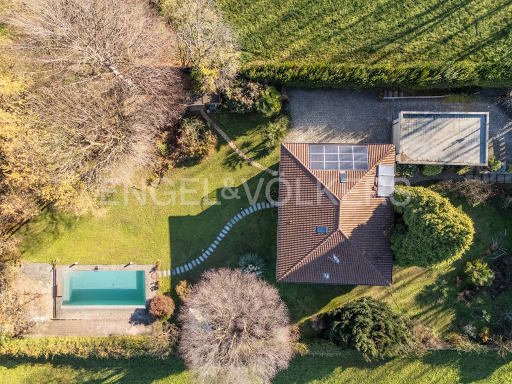 Villa a Ranco in Via Uponne, 3 - Foto 3