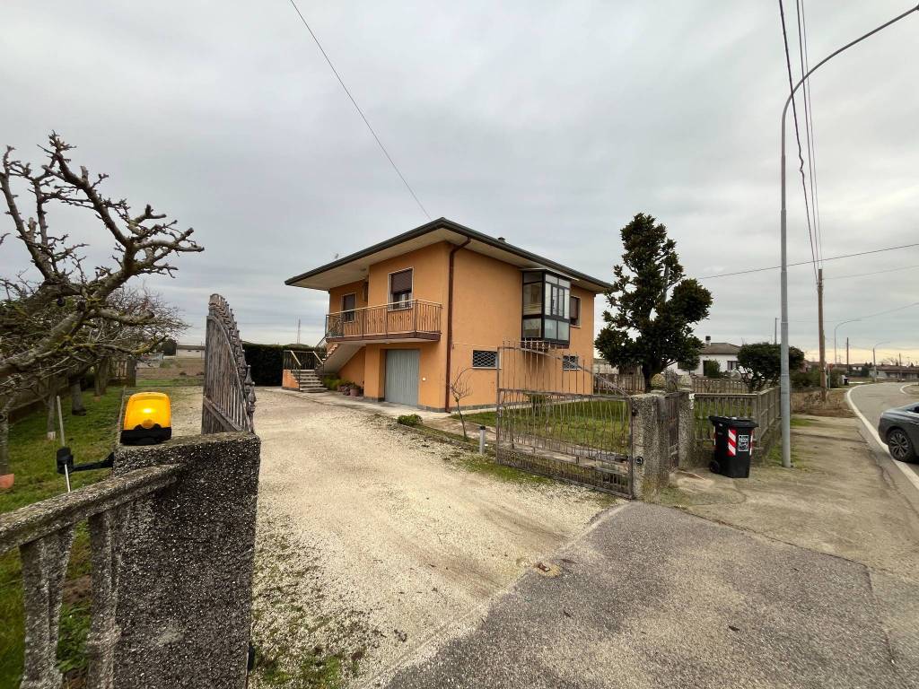 Villa a Rosolina in Via Risorgimento - Foto 2