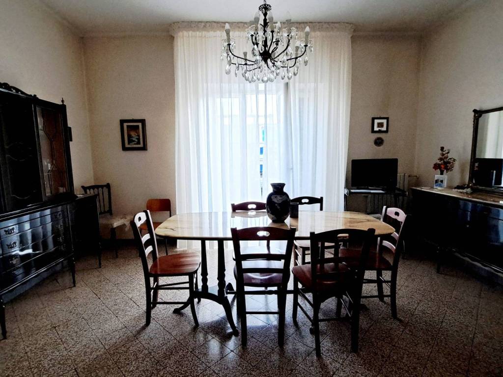 Appartamento a Bari in Via Carlo Rosa - Foto 2