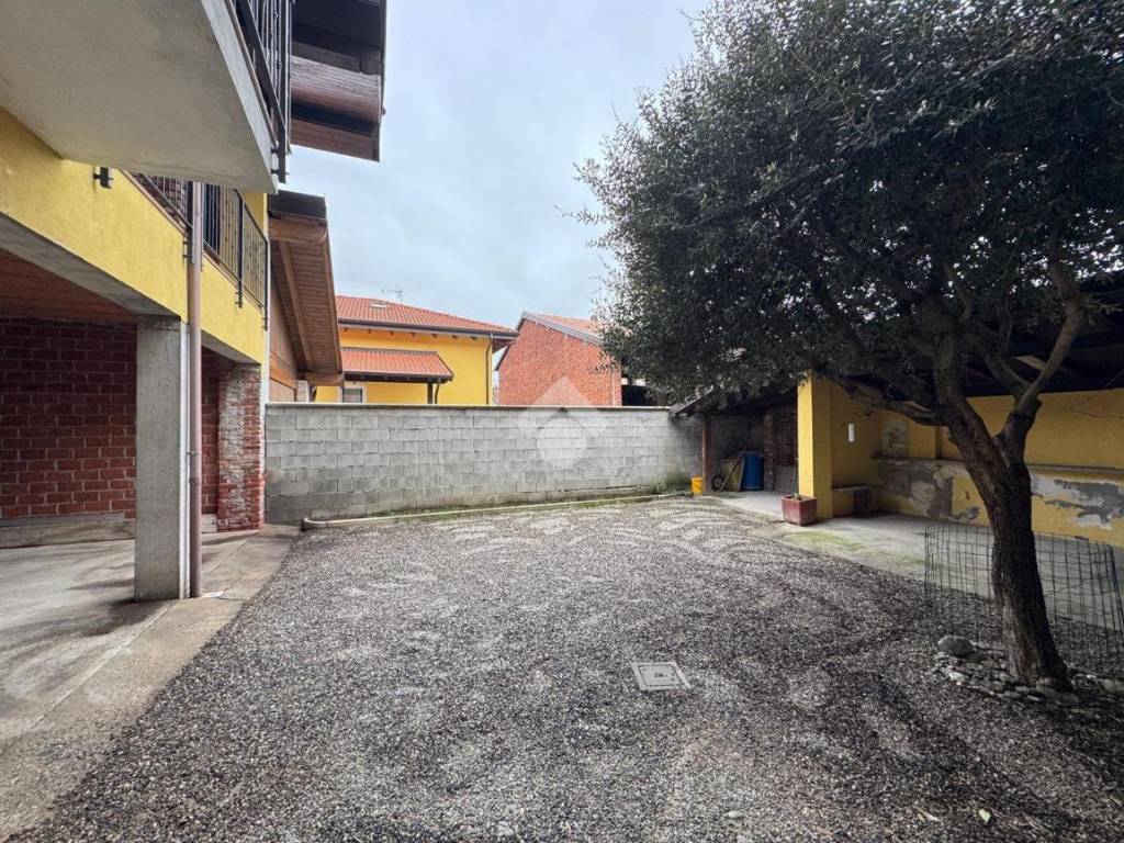 Casa indipendente a Vaprio d'agogna in Vicolo S. Giuseppe, 3 - Foto 4