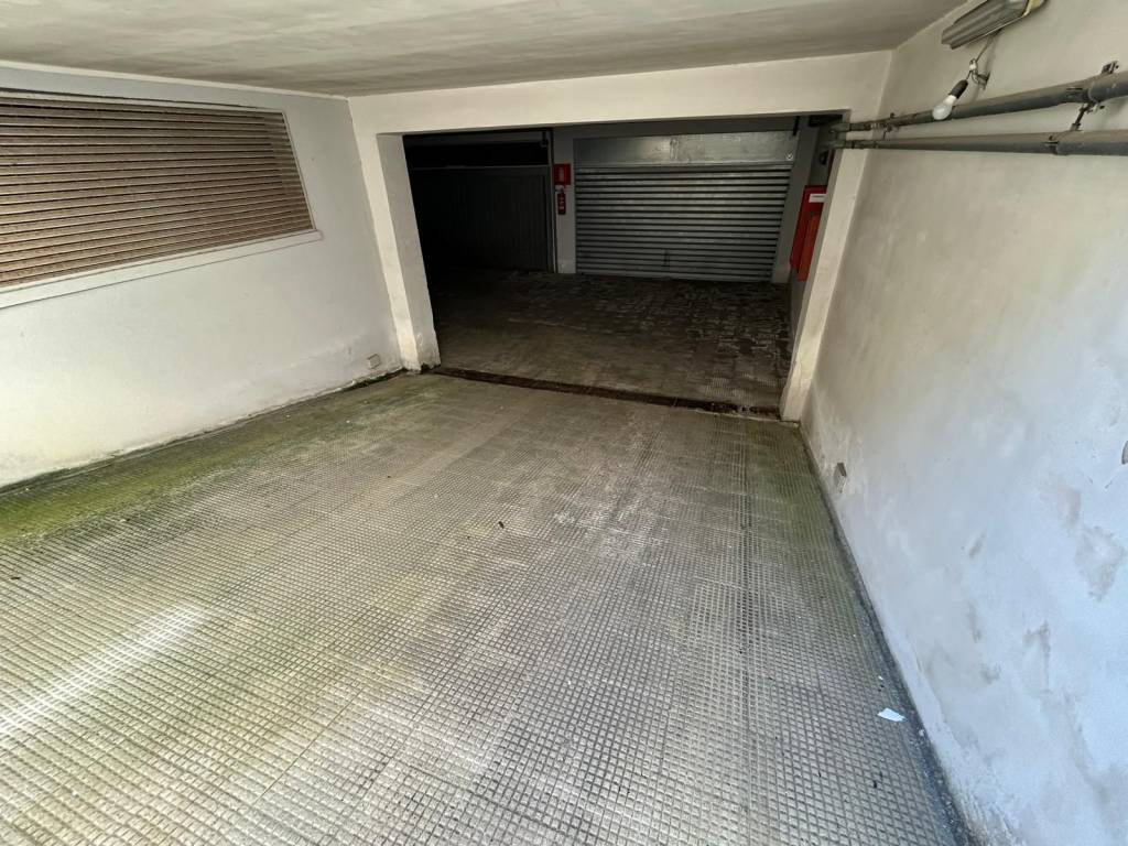 Box / garage a Lecce in Viale Japigia, 39 - Foto 5