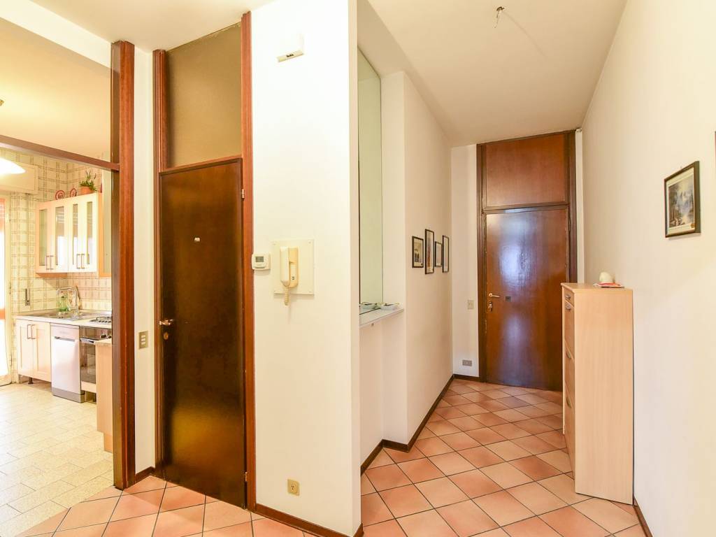 Appartamento a Mariano comense in Viale Lombardia, 58 - Foto 2