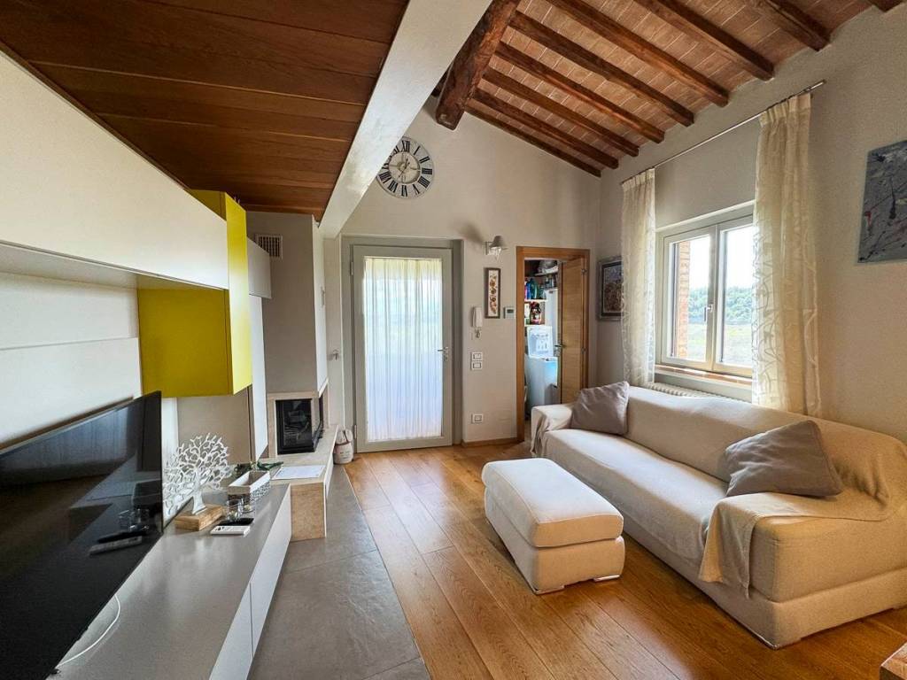 Appartamento a San gimignano in Località Roccaia - Foto 3