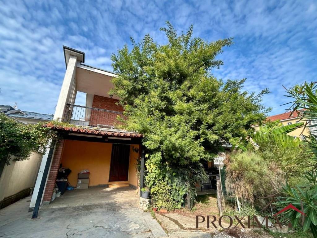 Appartamento a Chieri in Via Roberto Biscaretti, 80 - Foto 2