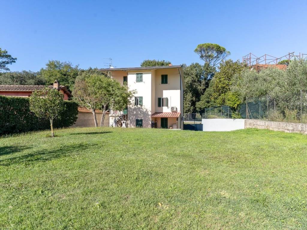 Casa indipendente a Lamporecchio in Via Giovanni Boccaccio - Foto 3