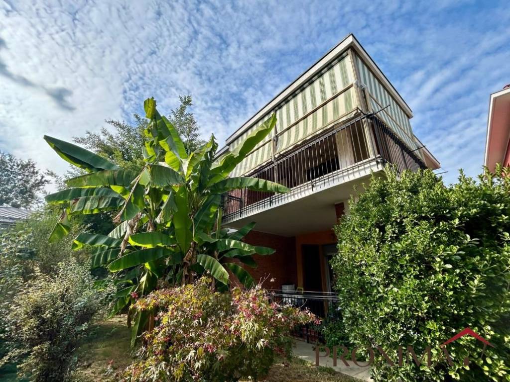 Villa a Chieri in Via Roberto Biscaretti, 80 - Foto 2