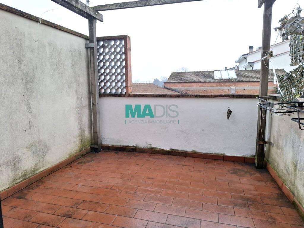 Appartamento a Prato in Via del Molinaccio - Foto 4
