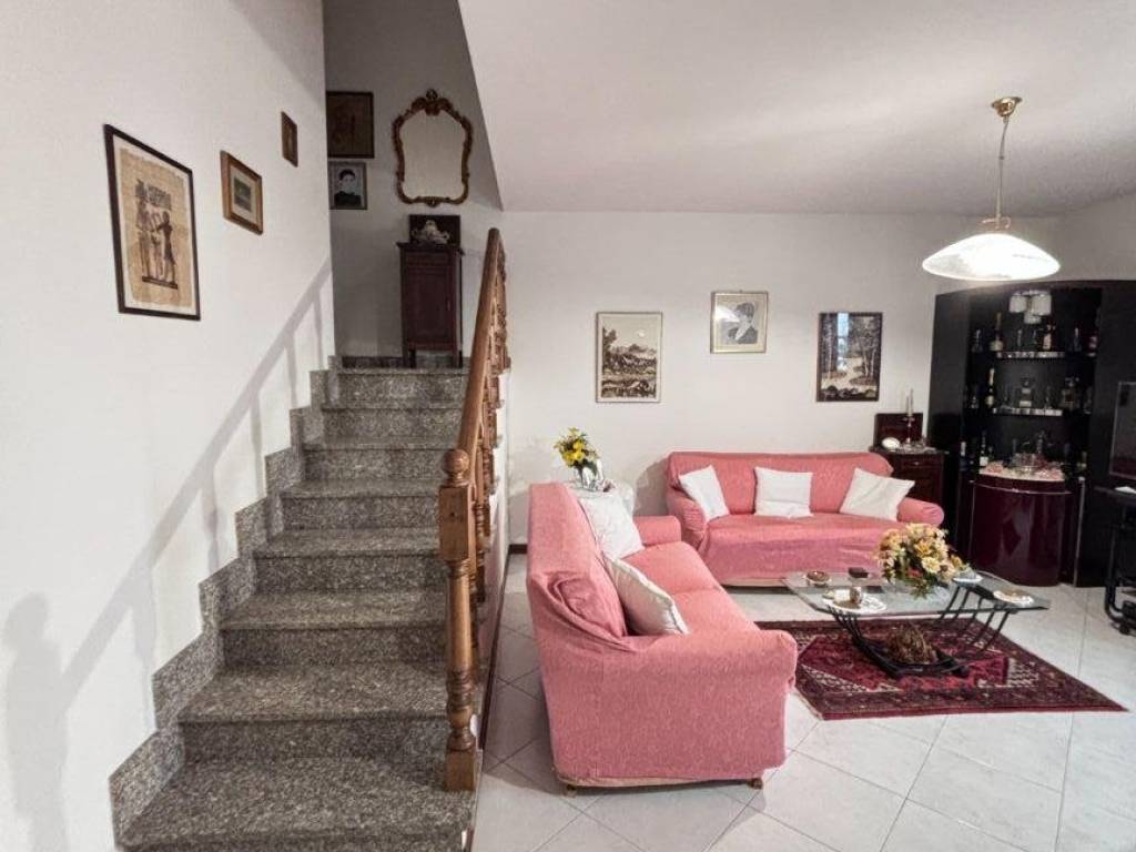 Villa a Pisa in Via dell'Arginone, 27 - Foto 2