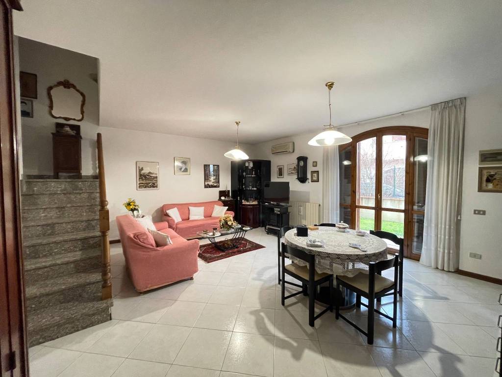 Villa a Pisa in Via dell'Arginone, 27 - Foto 3