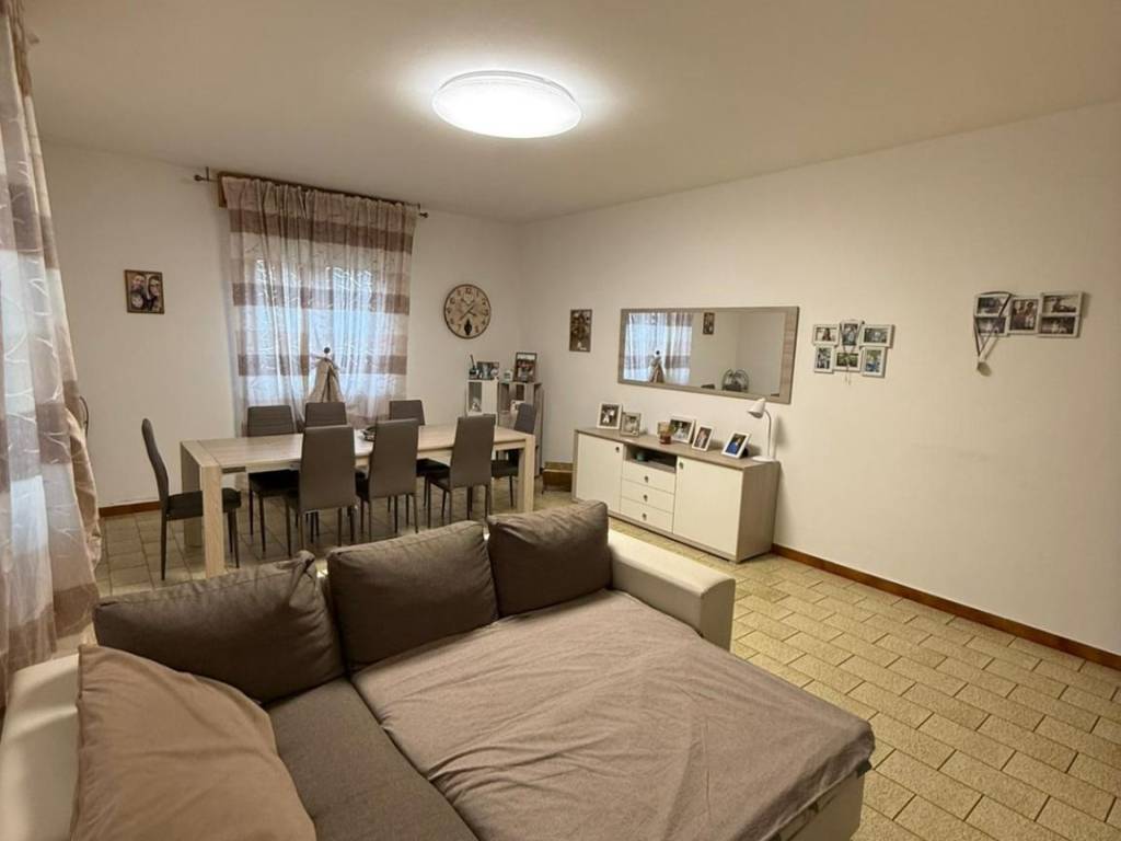 Casa indipendente a Cavezzo in Via Uccivello, 27 - Foto 5