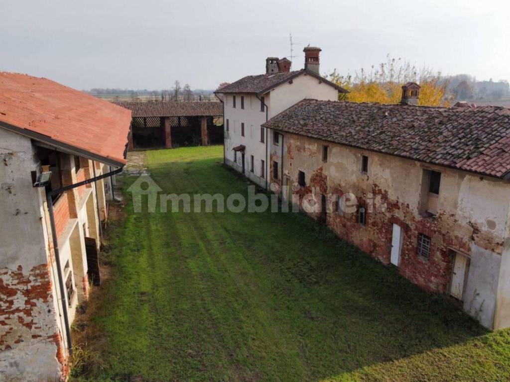 Rustico / casale a Sant'alessio con vialone in Via Vittoria - Foto 5
