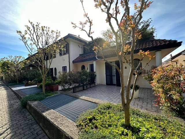 Appartamento a Taino in Via Sist, 78 - Foto 2