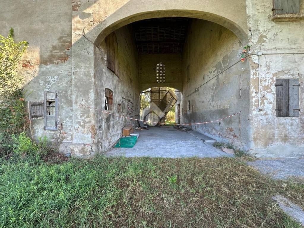 Rustico / casale a Castelnovo di sotto in Via Peschiera, 20 - Foto 5