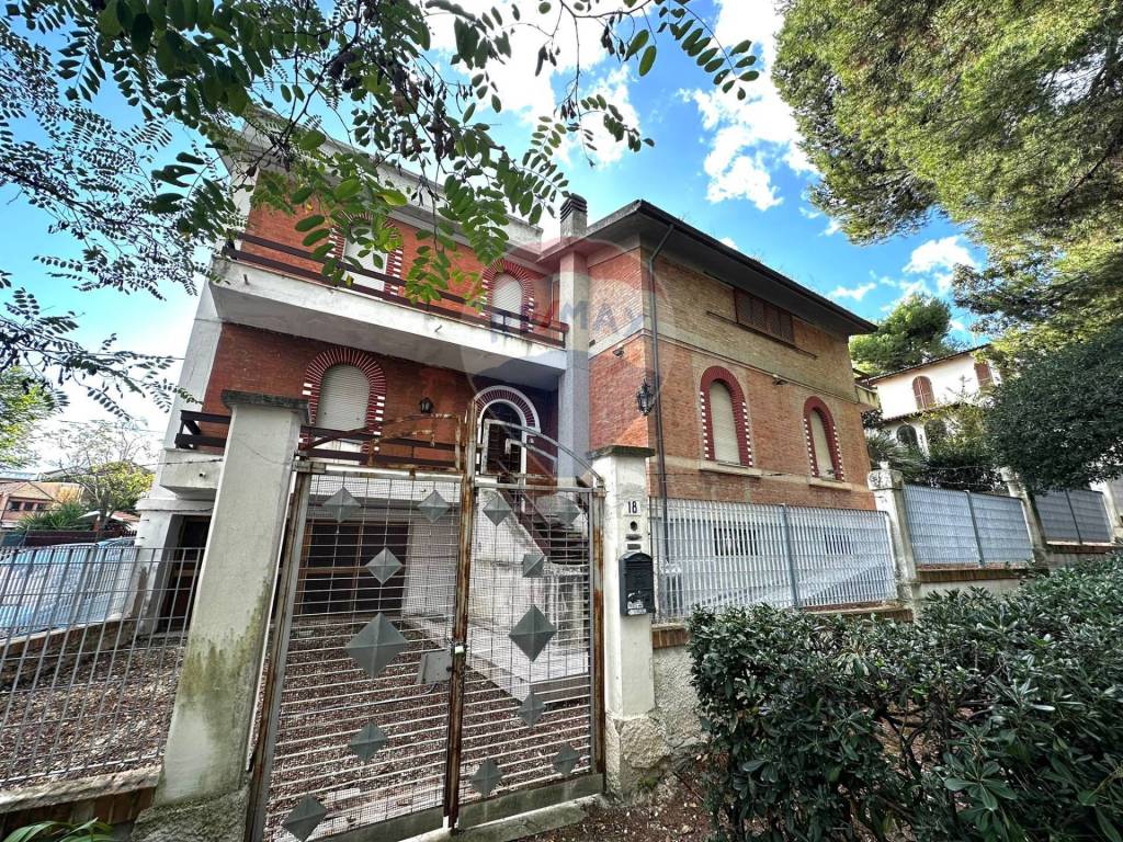 Villa a Falconara marittima - Foto 5