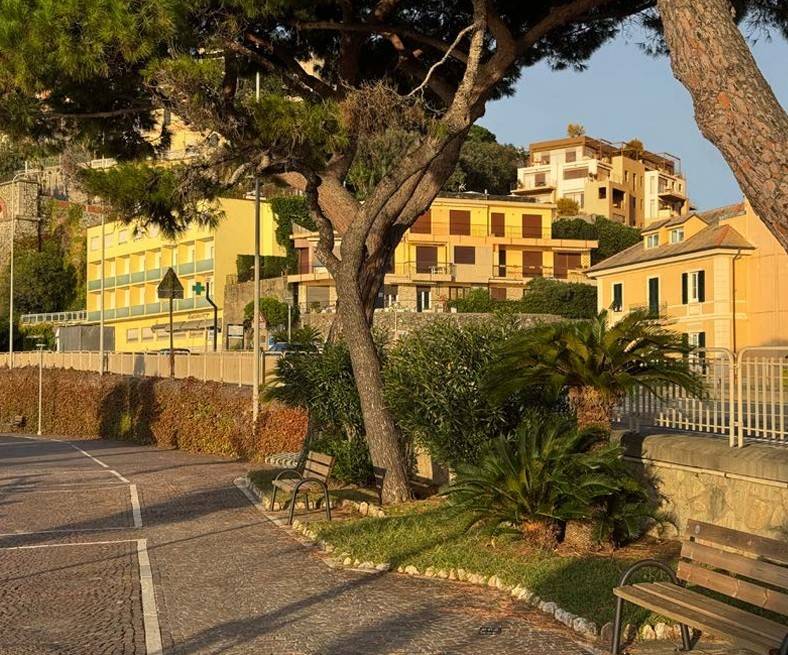 Appartamento a Celle ligure in Via Trentun, 3 - Foto 2