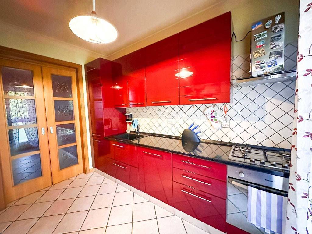 Appartamento a Desenzano del garda in Via Papa Giovanni XXIII - Foto 3
