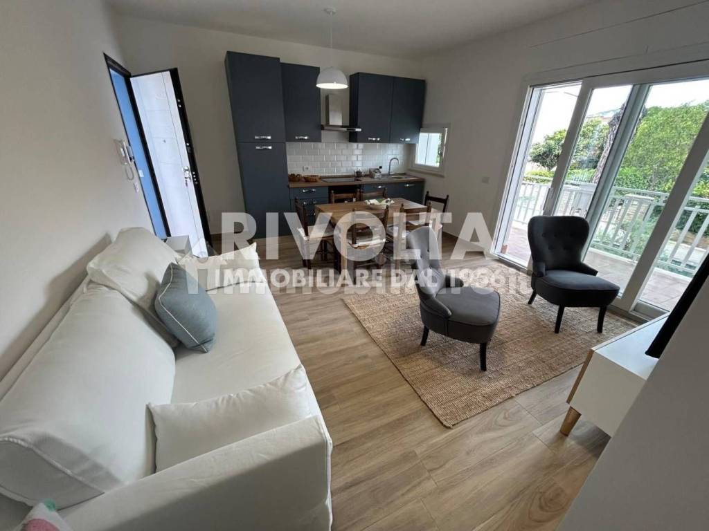 Appartamento a Santa marinella in Via Innocenzo XI - Foto 5