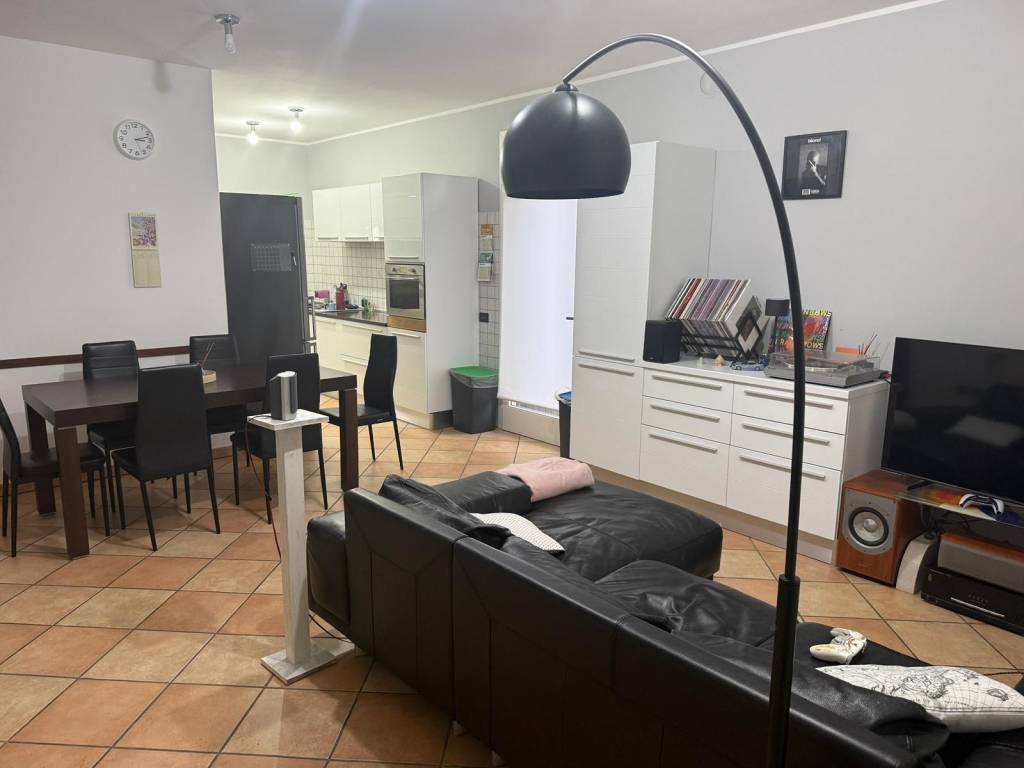 Appartamento a Montichiari in Via Erculiani - Foto 2