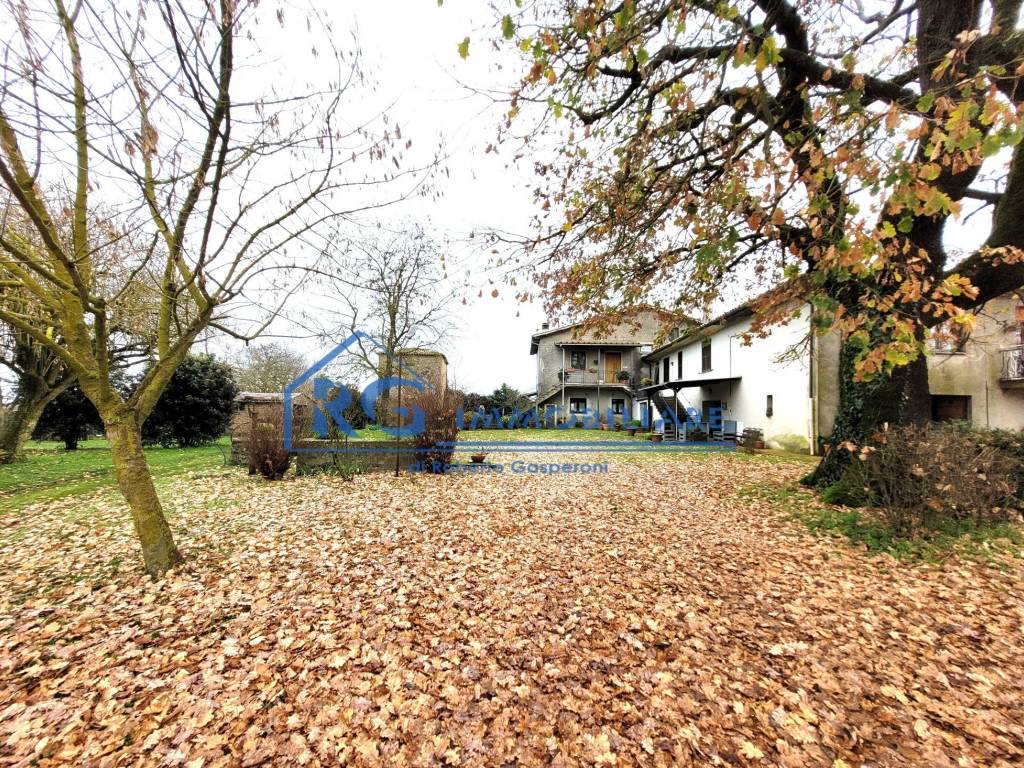 Rustico / casale a Acquapendente in località Torre Alfina - Foto 4