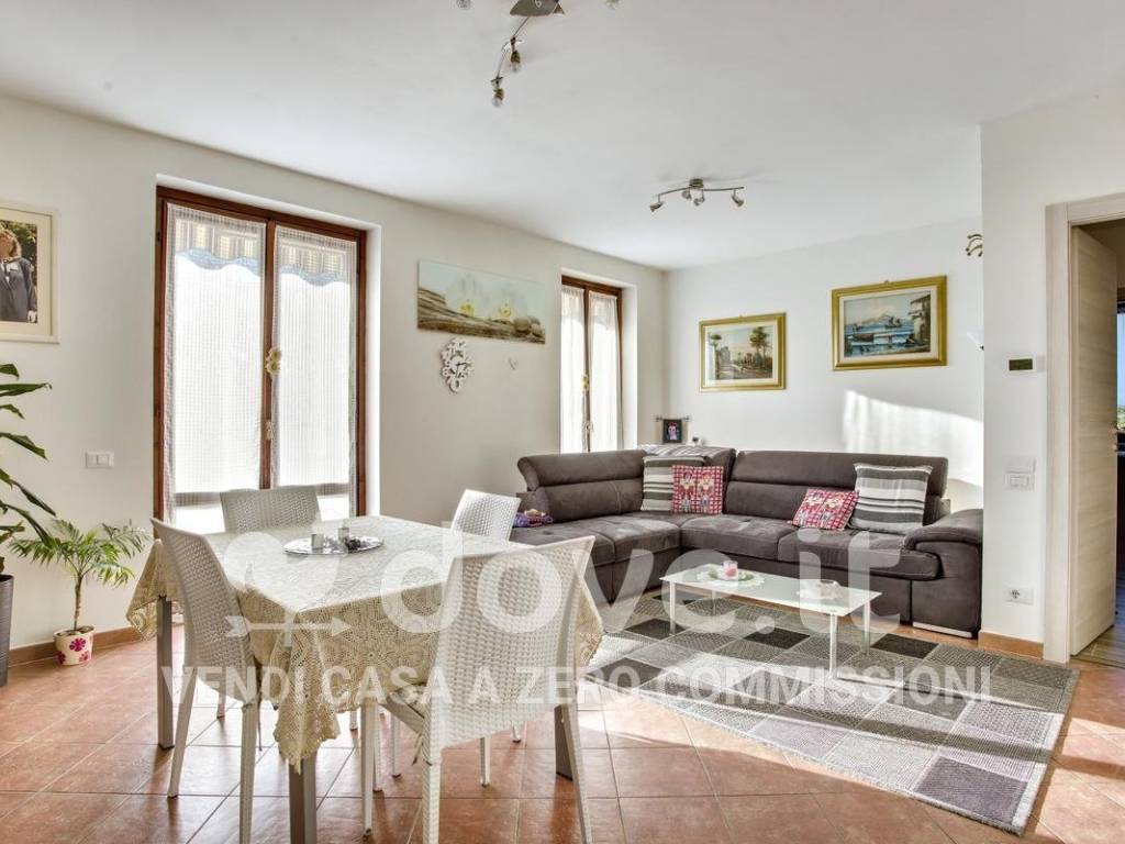 Appartamento a Sangiano in Via Carlo Alberto - Foto 4