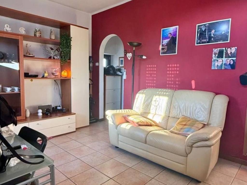 Appartamento a Verrua po in Via Borgo San Calogero, 16 - Foto 2
