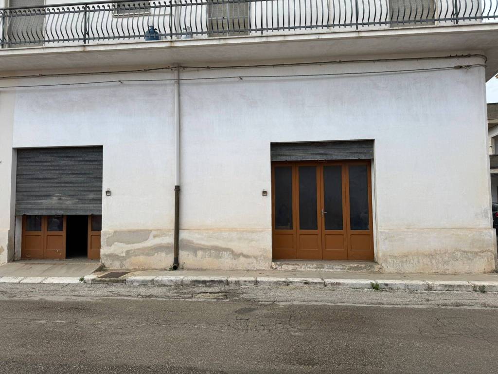 Box / garage a Manduria in Via Francesco Strateo, 23 - Foto 4