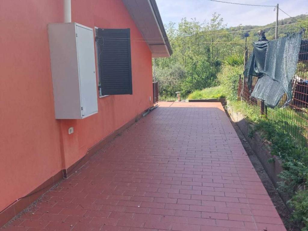 Villa a Sarzana in Via Prulla, 20 - Foto 2