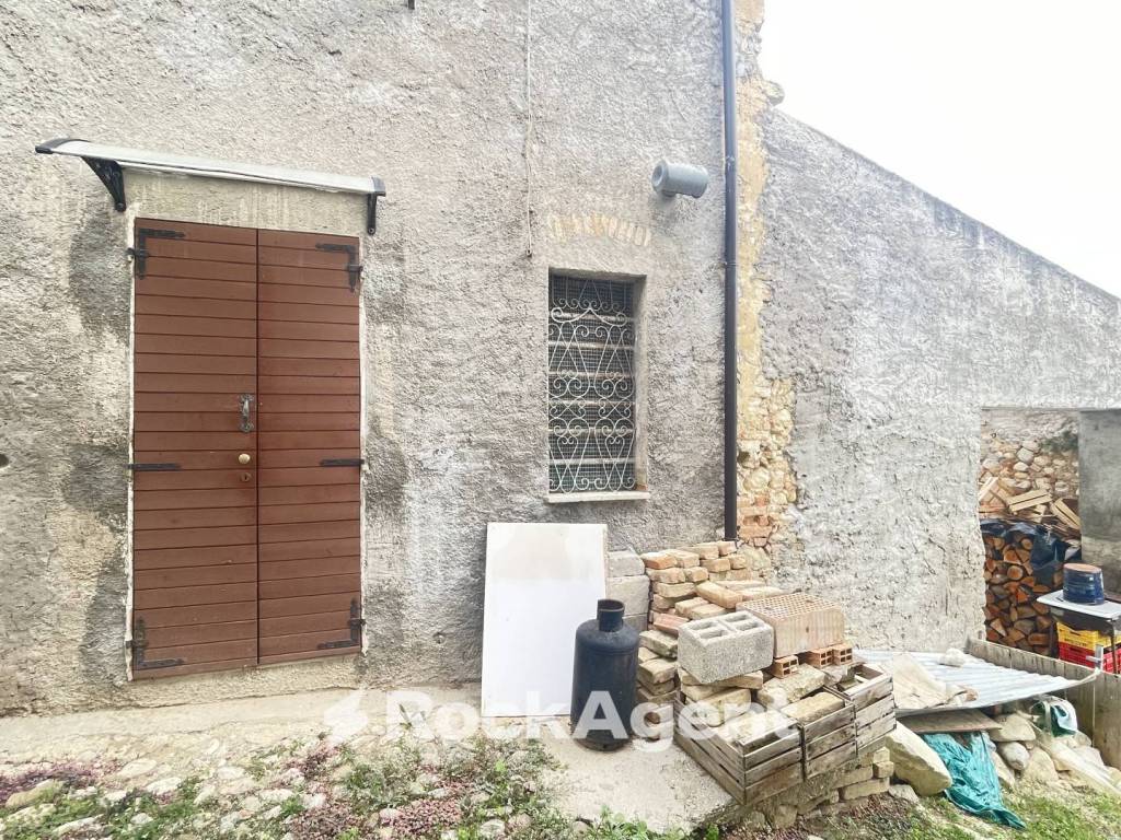 Casa indipendente a Sant'omero in Via San Pietro, 21 - Foto 4