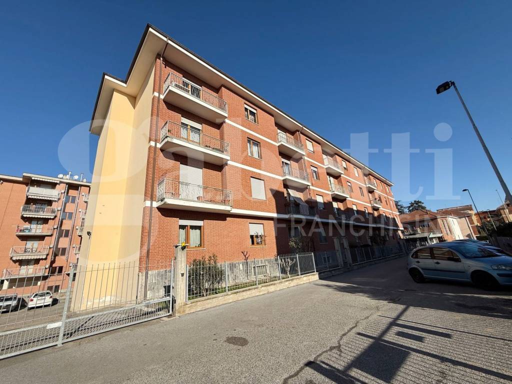 Appartamento a Bra in Via Tagliamento - Foto 2