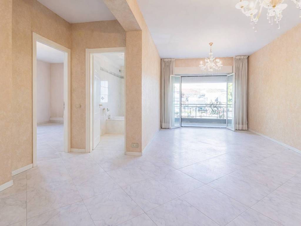 Appartamento a Catania in Via Leucatia - Foto 2