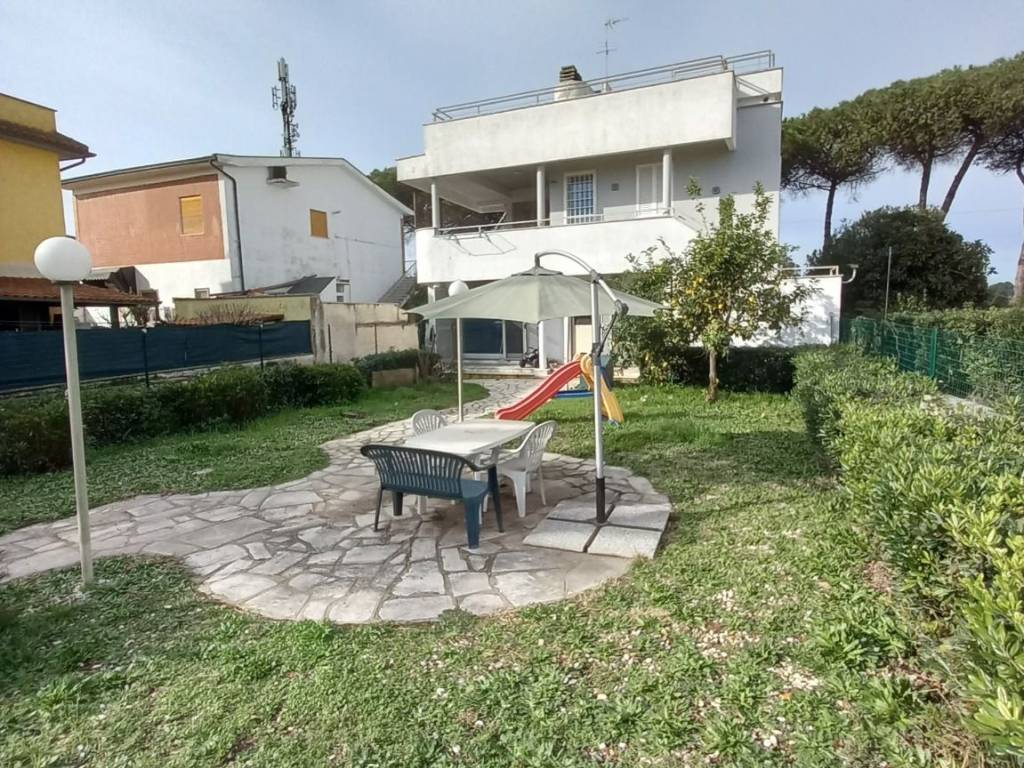 Appartamento a Anzio in Via Dante, 26 - Foto 2