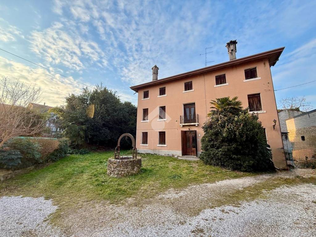 Rustico / casale a Azzano decimo in Via Roma, 5 - Foto 2